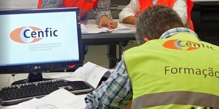 Visita ao CENFIC para melhorar a qualificação dos Recursos Humanos